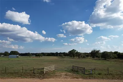 1007 County Road 380, Hallettsville, TX 77964 - Photo 7