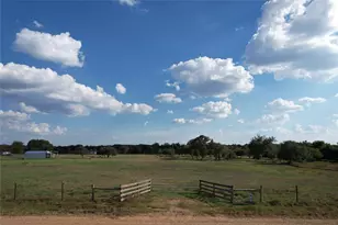 1007 Co Rd 380, Hallettsville, TX 77964 - Photo 7