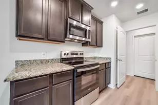 8430 Longshore Slope Rd, Cove, TX 77523 - Photo 13