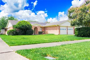 12231 Meadowdale Dr, Stafford, TX 77477 - Photo 7