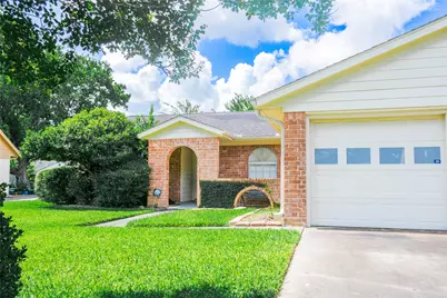 12231 Meadowdale Drive, Meadows Place, TX 77477 - Photo 9