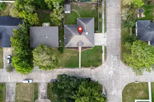 16739 Barcelona Dr, Friendswood, TX 77546 - Photo 29