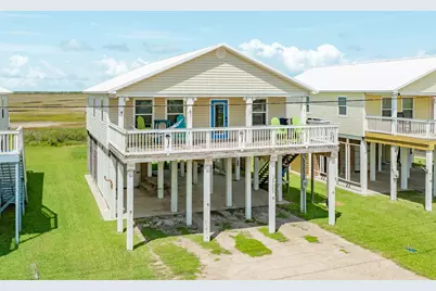 2935 Blue Water Highway, Surfside Beach, TX 77541 - Photo 1