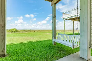 2935 Bluewater Hwy, Surfside Beach, TX 77541 - Photo 13