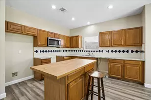13722 Wheatbridge Dr, Houston, TX 77041 - Photo 5