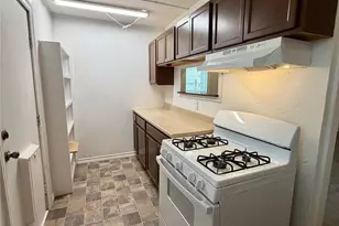234 Jasmine St, Lake Jackson, TX 77566 - Photo 9