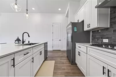18218 Ellerden Forest Drive, Tomball, TX 77377 - Photo 15