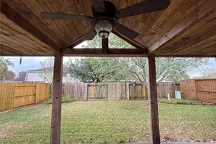 9410 Castlegap Dr, Spring, TX 77379 - Photo 11