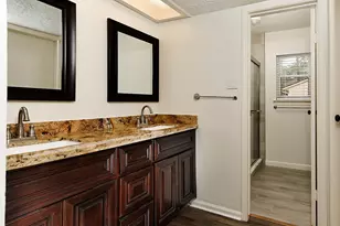 30 Berryfrost Ln, The Woodlands, TX 77380 - Photo 13