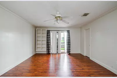 823 S Ripple Creek Drive, Houston, TX 77057 - Photo 23