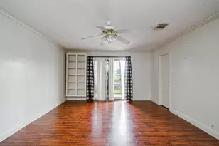 823 S Ripple Creek Dr, Houston, TX 77057 - Photo 23