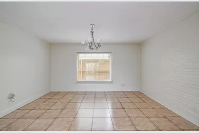 823 S Ripple Creek Drive, Houston, TX 77057 - Photo 11