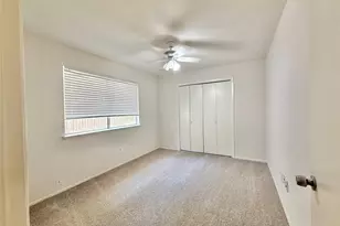 16 Rock Pine Ct, The Woodlands, TX 77381 - Photo 23