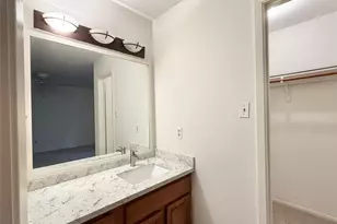 16 Rock Pine Ct, The Woodlands, TX 77381 - Photo 21