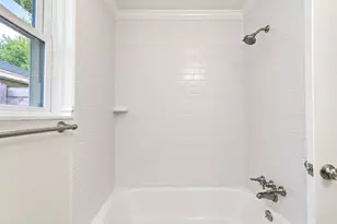 11227 Greenwillow St, Houston, TX 77035 - Photo 17