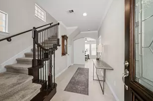 10112 Spring Shadows Park Cir, Houston, TX 77080 - Photo 3