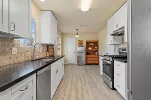 3231 Dogwood Springs Dr, Houston, TX 77073 - Photo 11