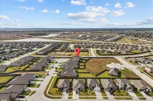 2018 Penwern Aly Ln, League City, TX 77573 - Photo 33