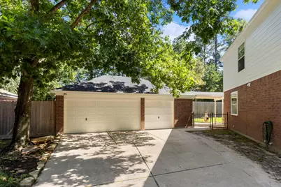 98 W Night Heron Place, The Woodlands, TX 77382 - Photo 9