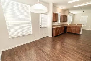 19 Leisure Shore Ct, Manvel, TX 77578 - Photo 3