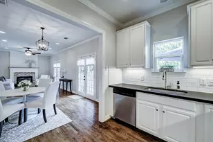 611 E 20th St, Houston, TX 77008 - Photo 11