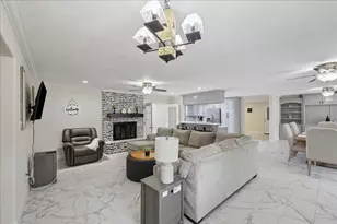 167 Ridgewood St, Bridge City, TX 77611 - Photo 5