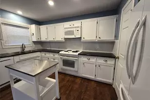 330 Holiday Ln, Coldspring, TX 77331 - Photo 11