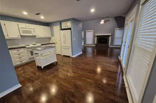 330 Holiday Ln, Coldspring, TX 77331 - Photo 9