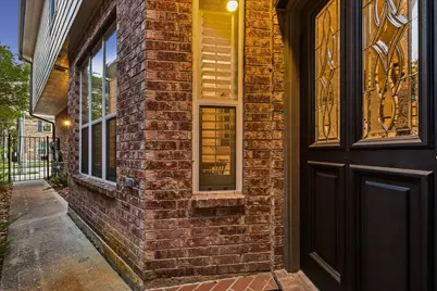 5242 Eigel Street, Houston, TX 77007 - Photo 3