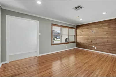 10306 Oakpoint Drive, Houston, TX 77043 - Photo 11