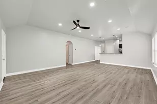 1043 Conklin St, Houston, TX 77088 - Photo 9