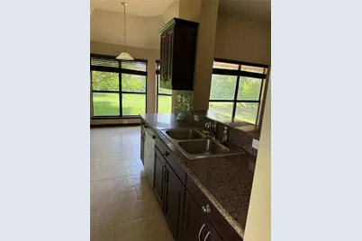 107 Enfield Court, Huntsville, TX 77320 - Photo 9