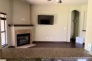 107 Enfield Ct, Huntsville, TX 77320 - Photo 7