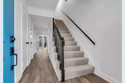 10355 Longmont Drive, Houston, TX 77042 - Photo 19
