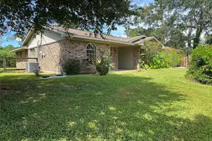 1102 Big Deer Dr, Crosby, TX 77532 - Photo 5