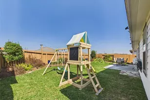 11020 33rd Ave N, Texas City, TX 77591 - Photo 29