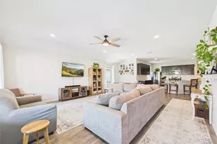 11020 33rd Ave N, Texas City, TX 77591 - Photo 9