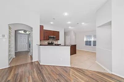 4922 Gingham Check Court Court, Katy, TX 77449 - Photo 9