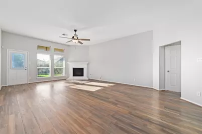 4922 Gingham Check Court Court, Katy, TX 77449 - Photo 3