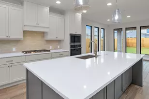 12010 Jacob Ln, Mont Belvieu, TX 77523 - Photo 11