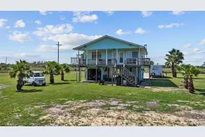 540 Bayou Avenue, Anahuac, TX 77514 - Photo 33