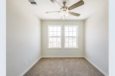 14906 Eagle Feather Court, Houston, TX 77090 - Photo 29