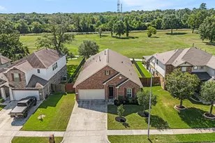 2502 Bay Hill Dr, Baytown, TX 77523 - Photo 27