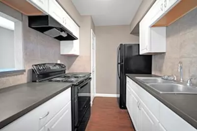 3031 Sumpter #9, Houston, TX 77026 - Photo 1