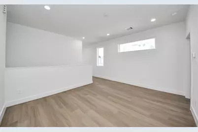 9135 Besos Lane, Houston, TX 77051 - Photo 19