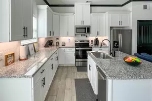 3407 Sakowitz St, Houston, TX 77026 - Photo 11