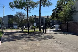 6001 Reims Rd, Houston, TX 77036 - Photo 23