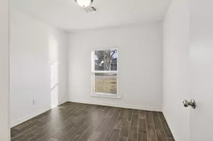 10827 W Mulberry Dr, La Porte, TX 77571 - Photo 19