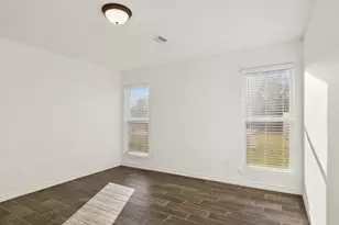 10827 W Mulberry Dr, La Porte, TX 77571 - Photo 13