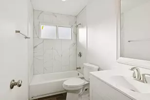 10827 W Mulberry Dr, La Porte, TX 77571 - Photo 17